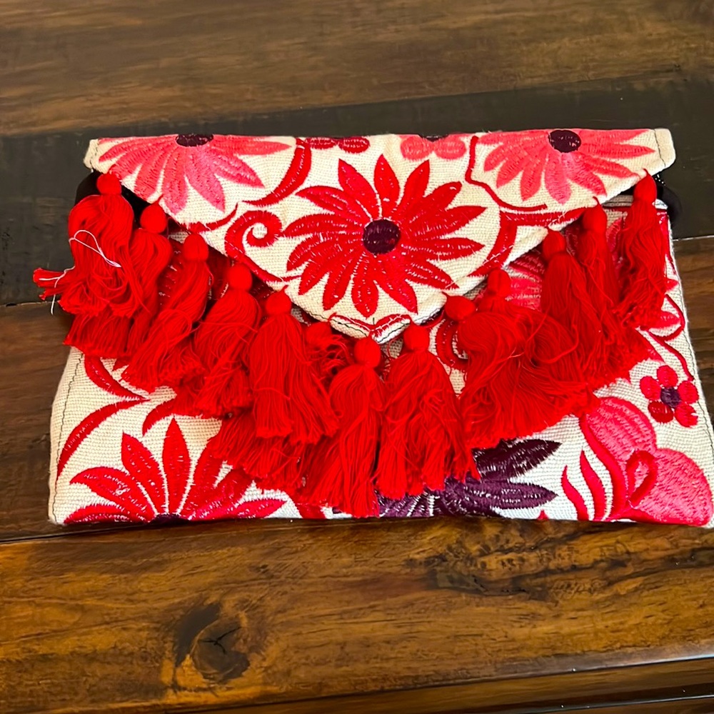 Embroidery Clutch